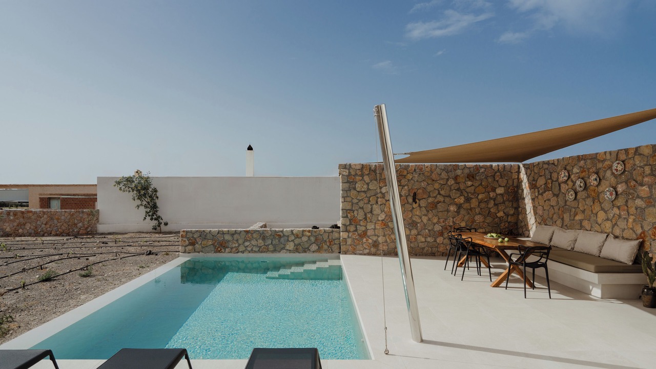 Photo of Outdoor in Perissa