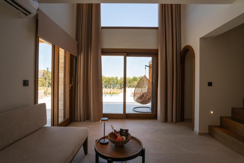 Photo of Livingroom in Ierissos