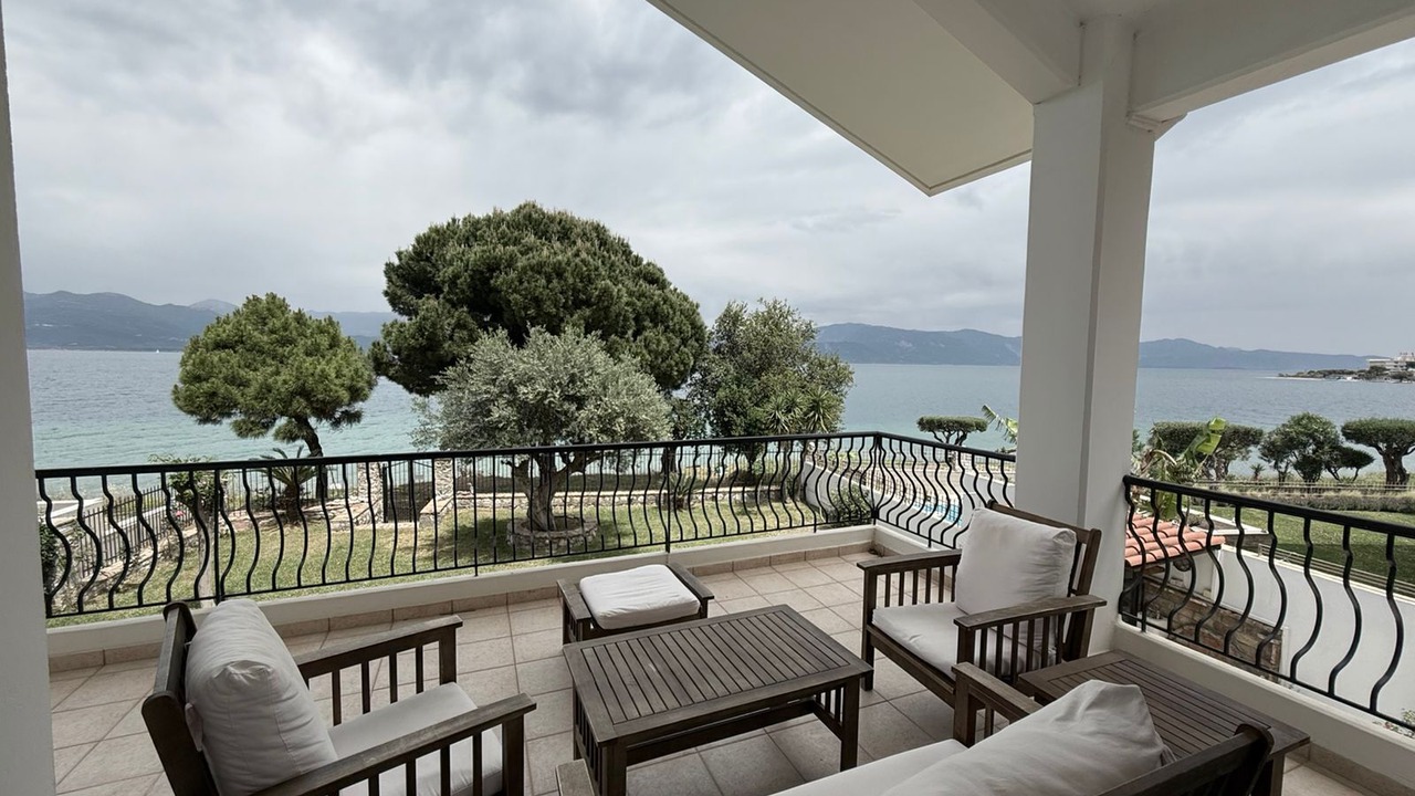 Photo of Patio Balcony in Psathopirgos