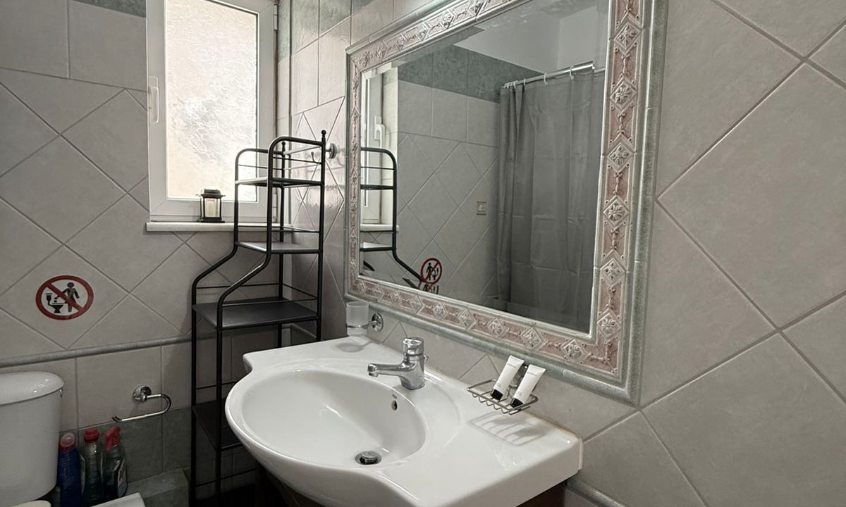 Photo of Bathroom in Psathopirgos