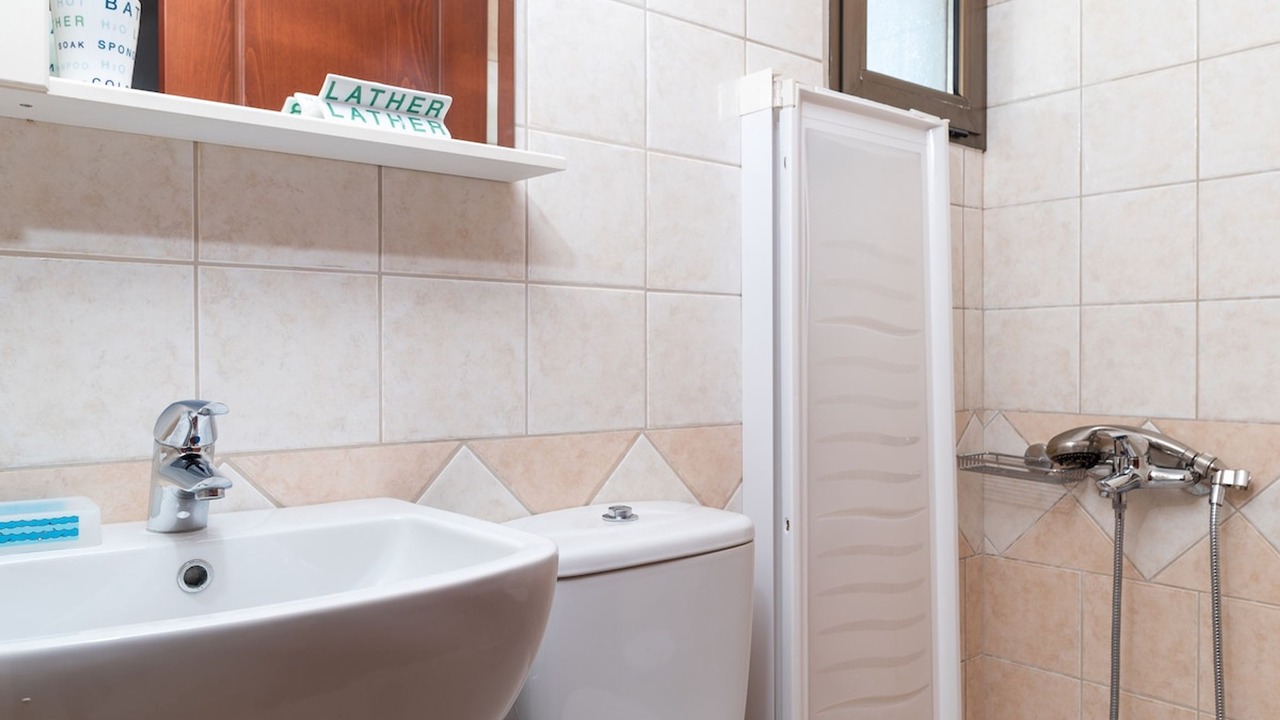 Photo of Bathroom in Dempla
