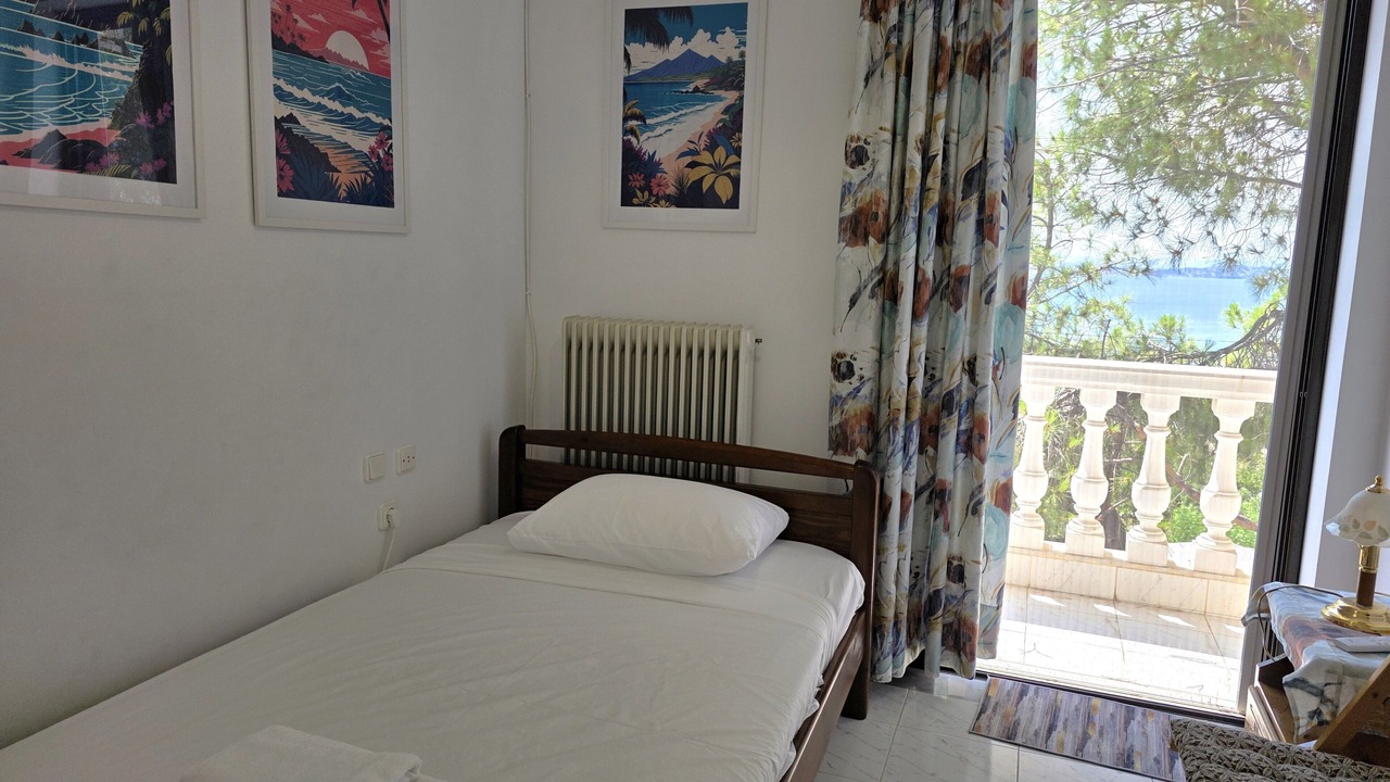 Photo of Bedroom in Salamis