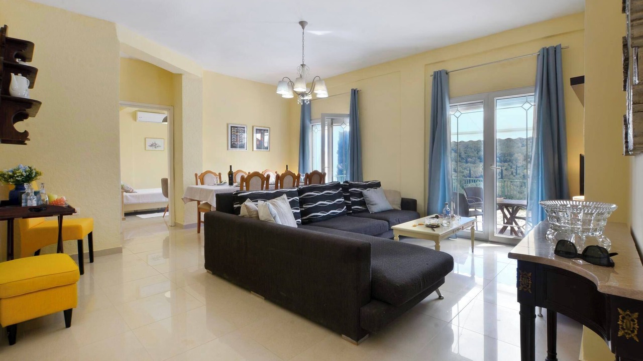 Photo of Livingroom in Makrata