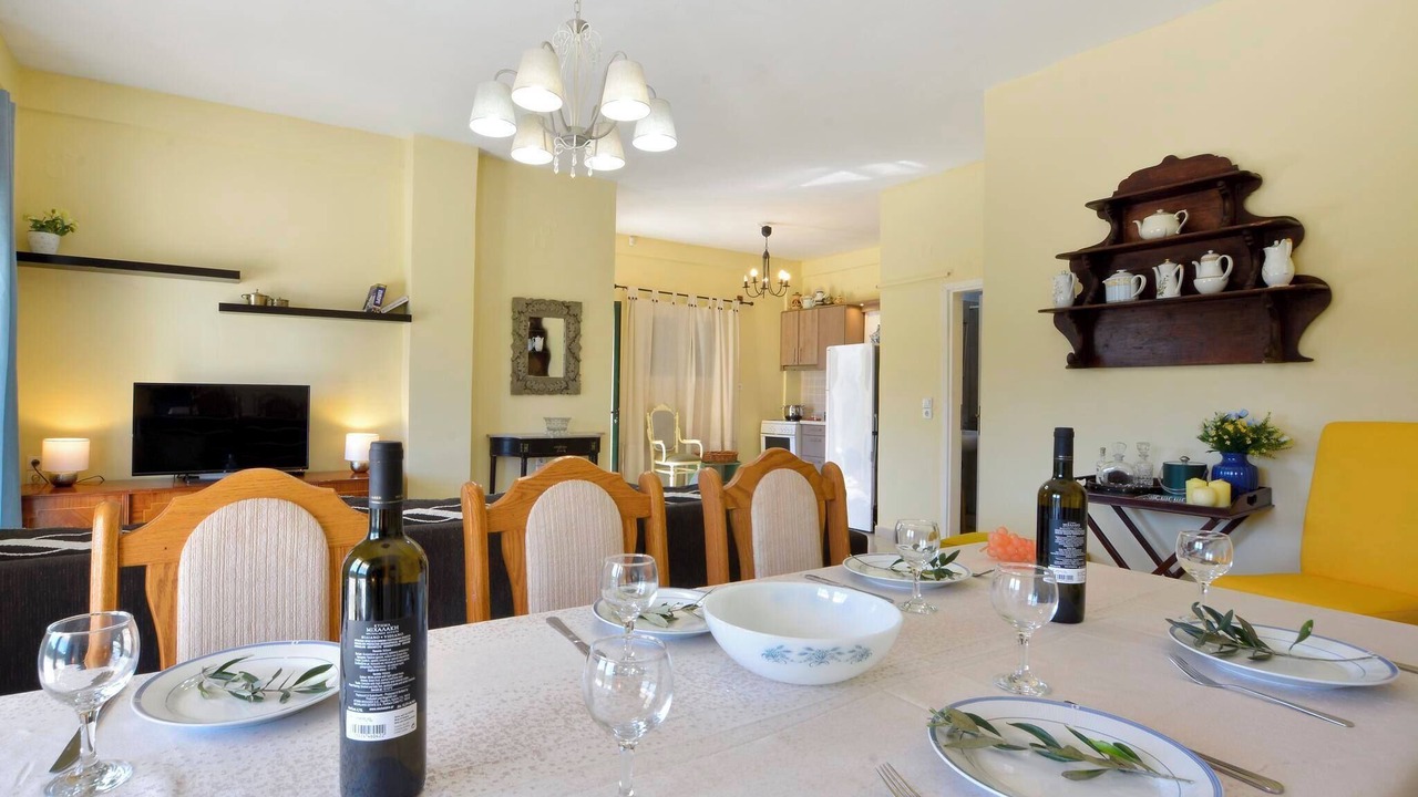 Photo of Livingroom in Makrata