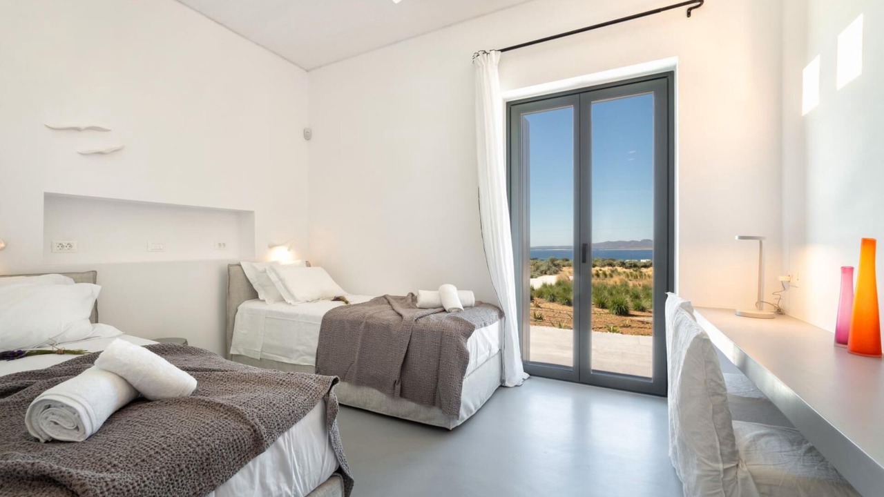 Photo of Bedroom in Paros