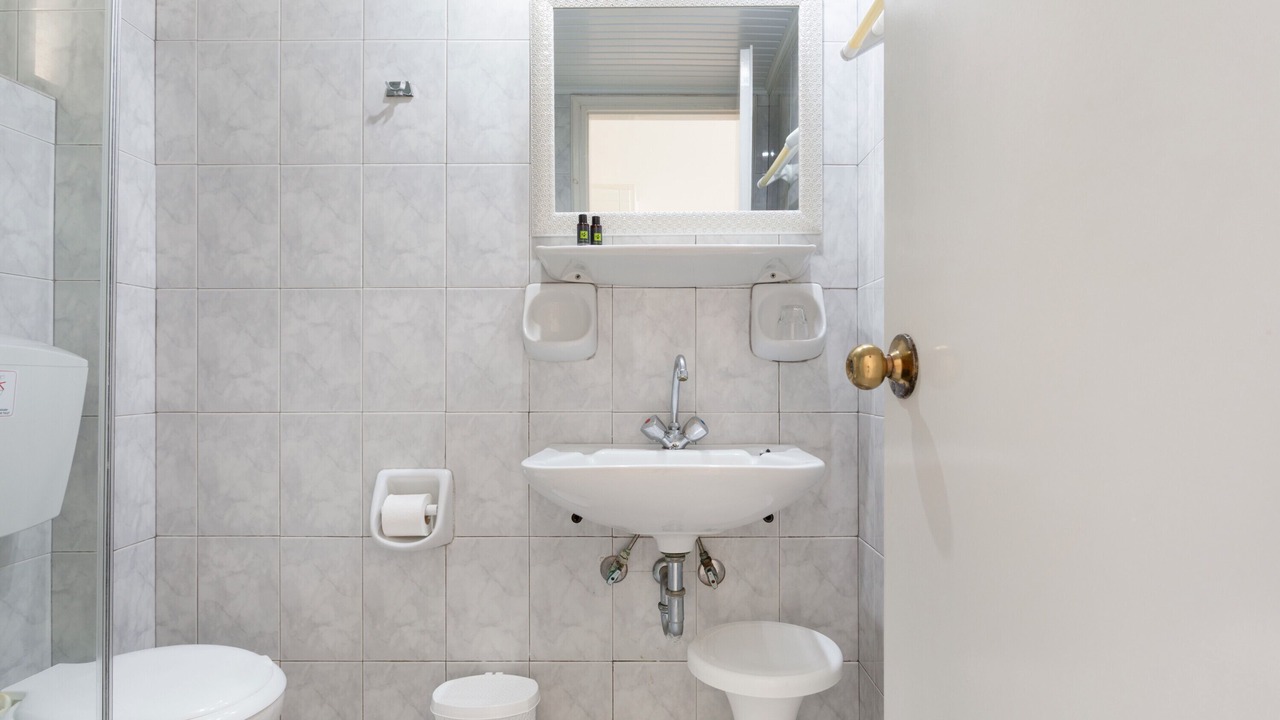 Photo of Bathroom in Argassi