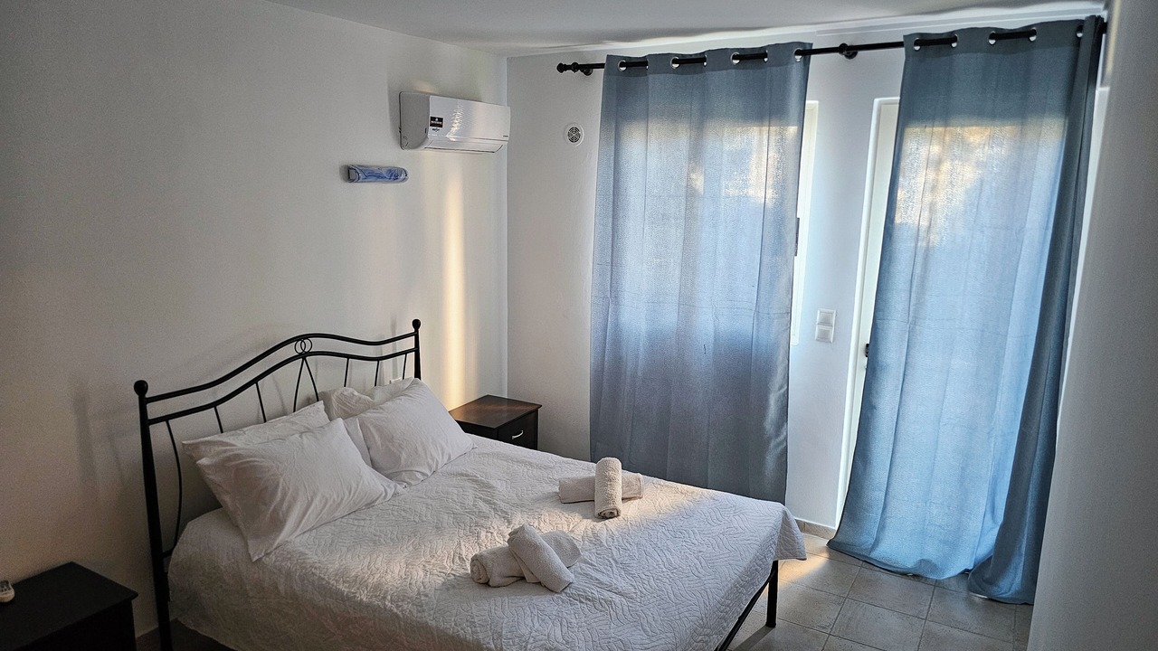 Photo of Bedroom in Maleme