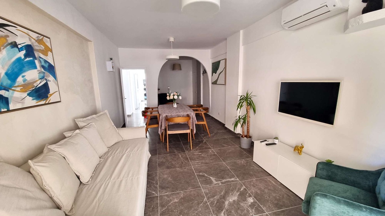 Photo of Bedroom in Larnaca City Centre