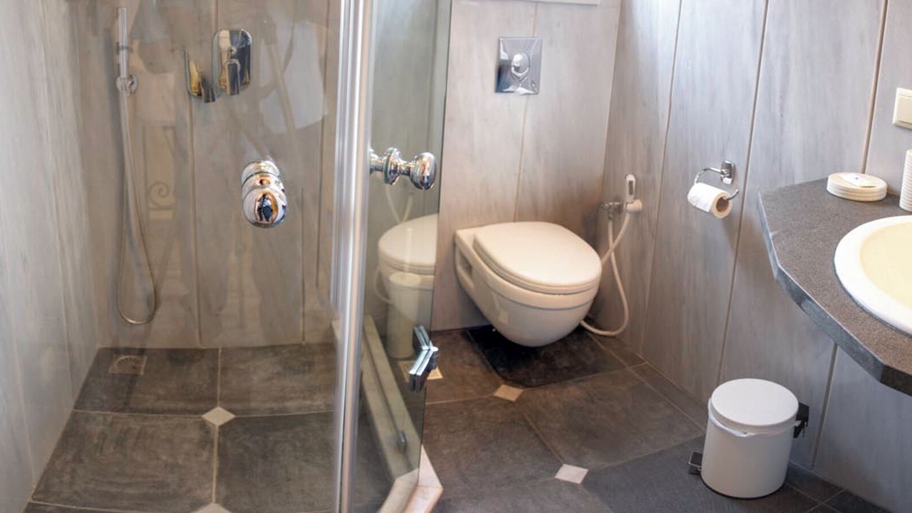 Photo of Bathroom in Mithimna