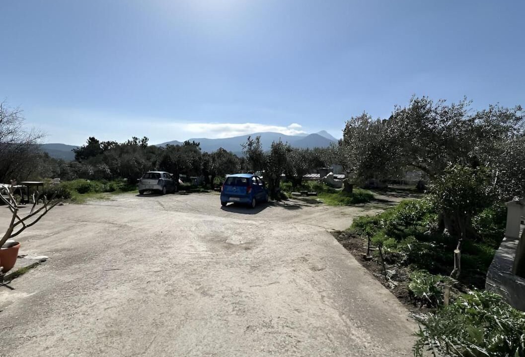Photo of Outdoor in Karlovassi