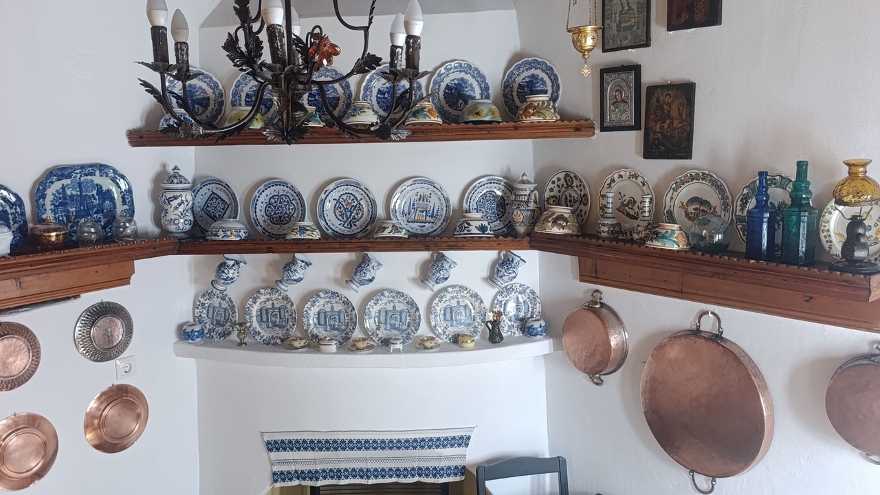 Photo of Others in Skyros Town