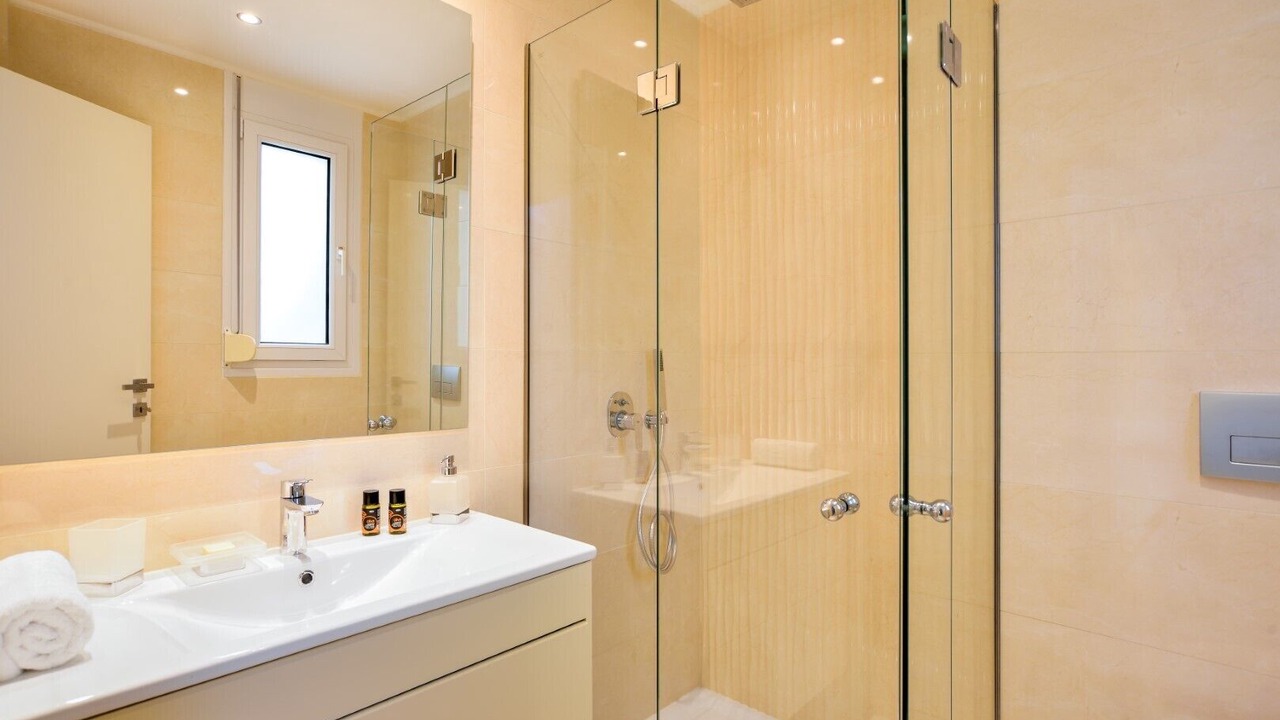 Photo of Bathroom in Souda