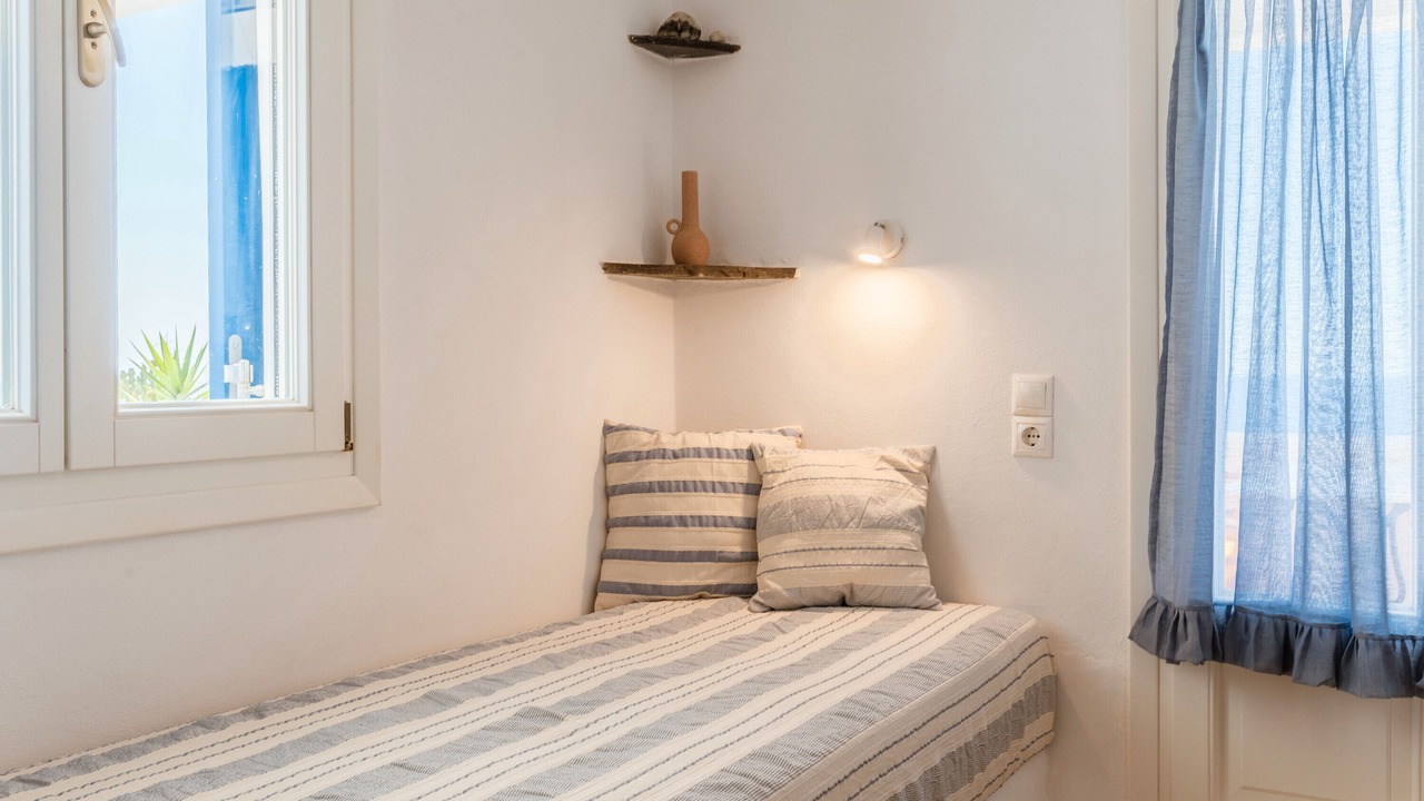Photo of Bedroom in Kini