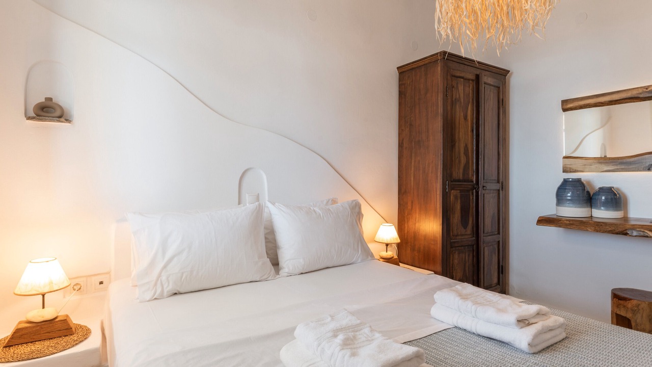 Photo of Bedroom in Kini