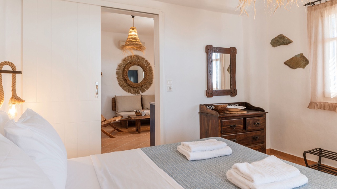 Photo of Bedroom in Kini