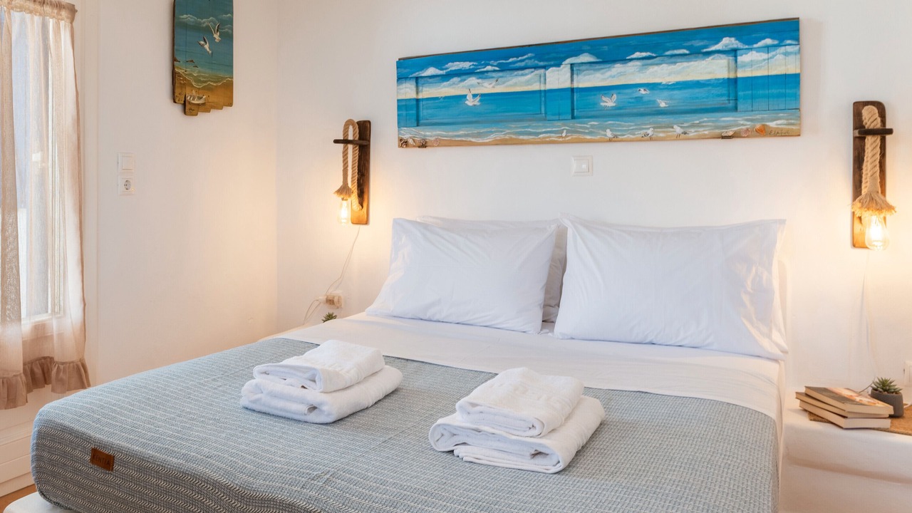 Photo of Bedroom in Kini