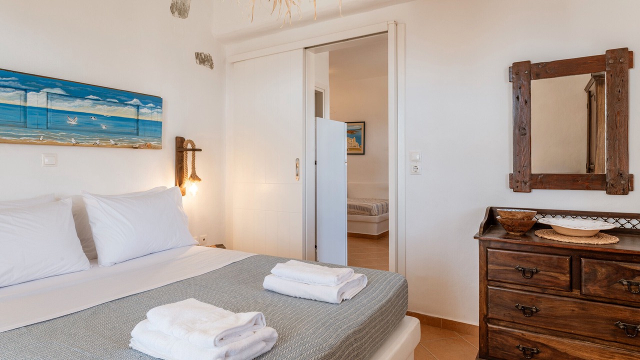 Photo of Bedroom in Kini