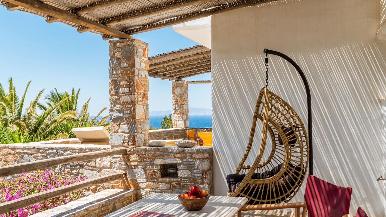 Photo of Outdoor in Kini