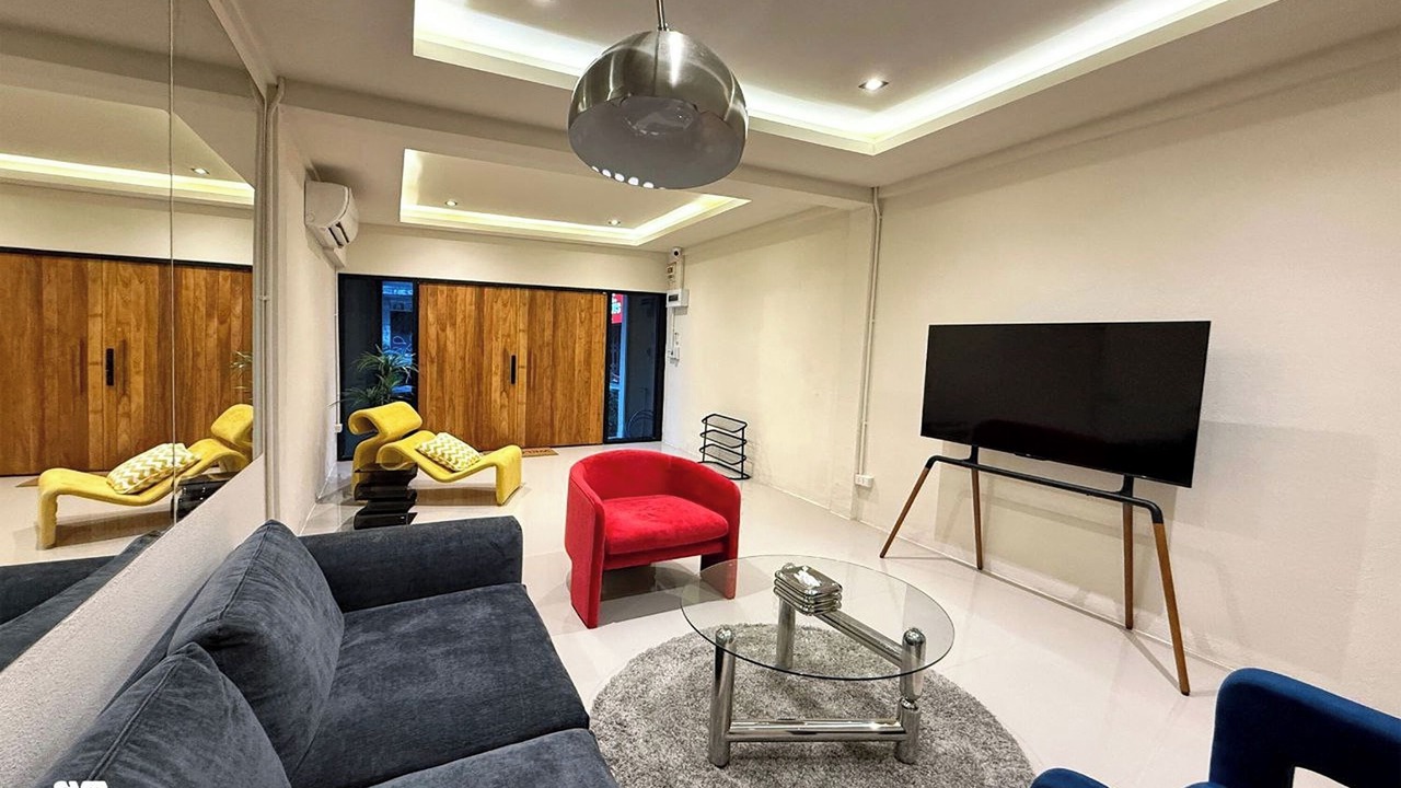 Photo of Livingroom in Sathorn