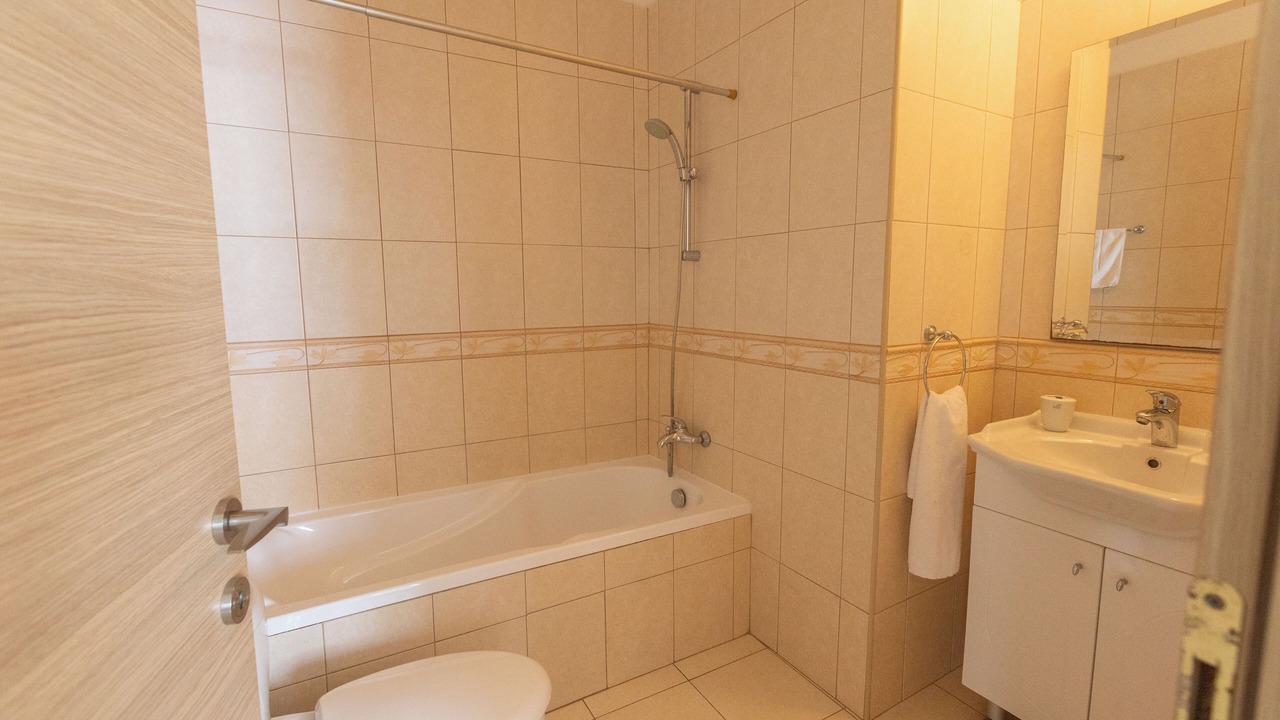 Photo of Bathroom in Pernera