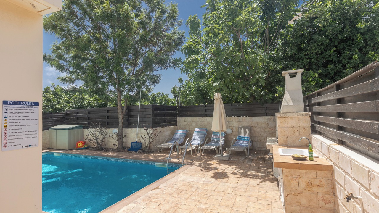 Photo of Outdoor in Pernera