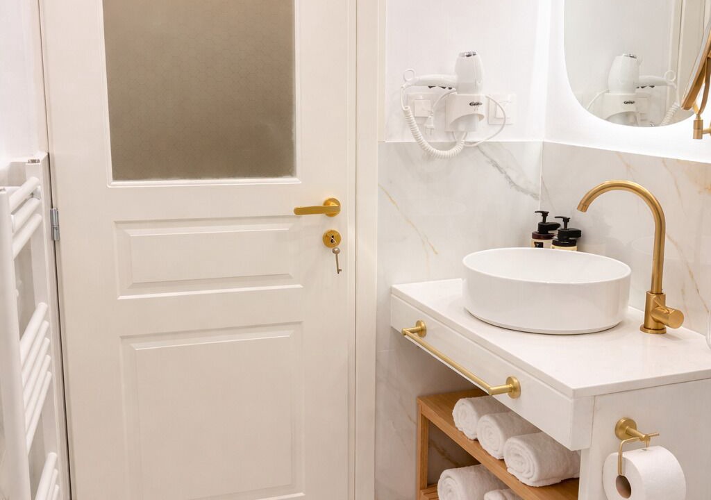 Photo of Bathroom in Makrigianni
