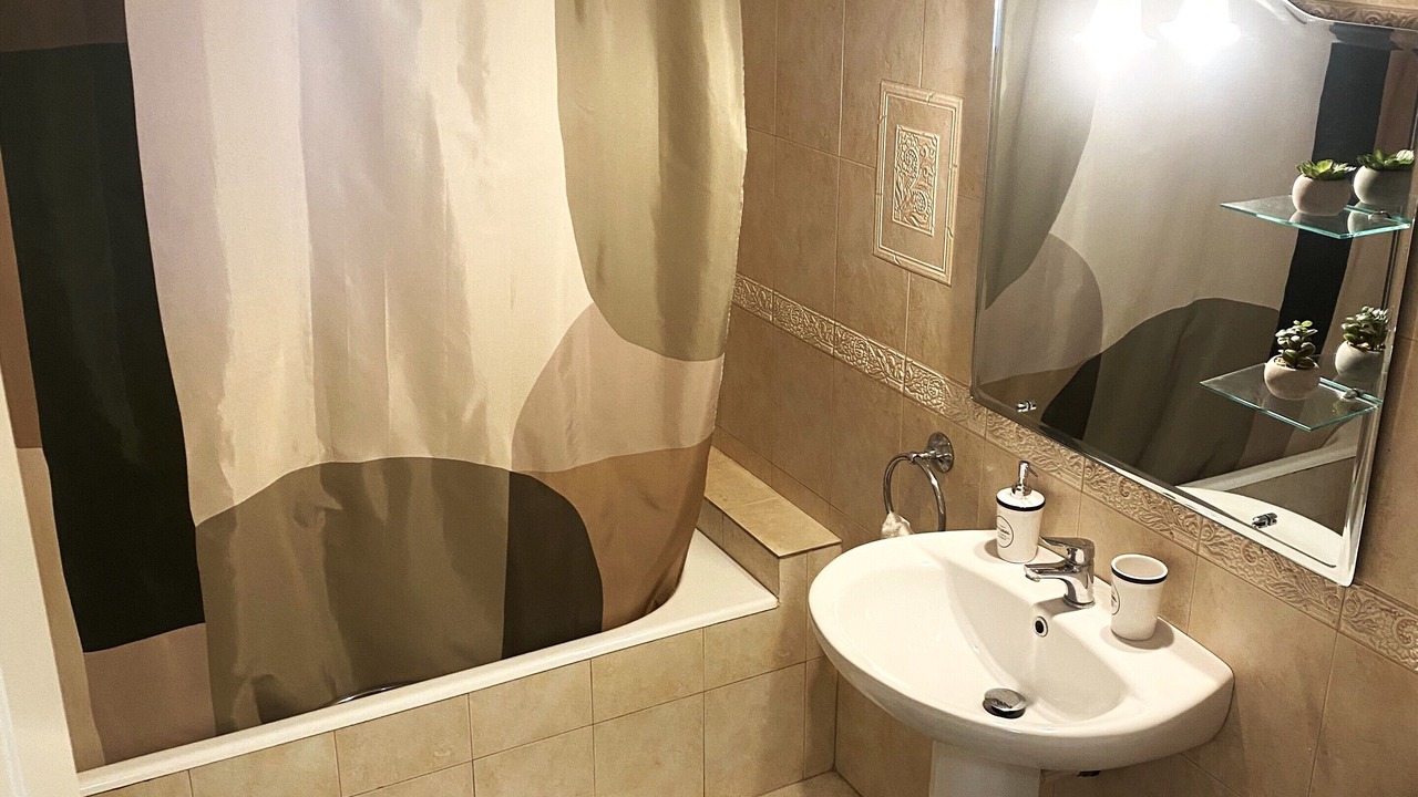 Photo of Bathroom in Assos-Lechaio