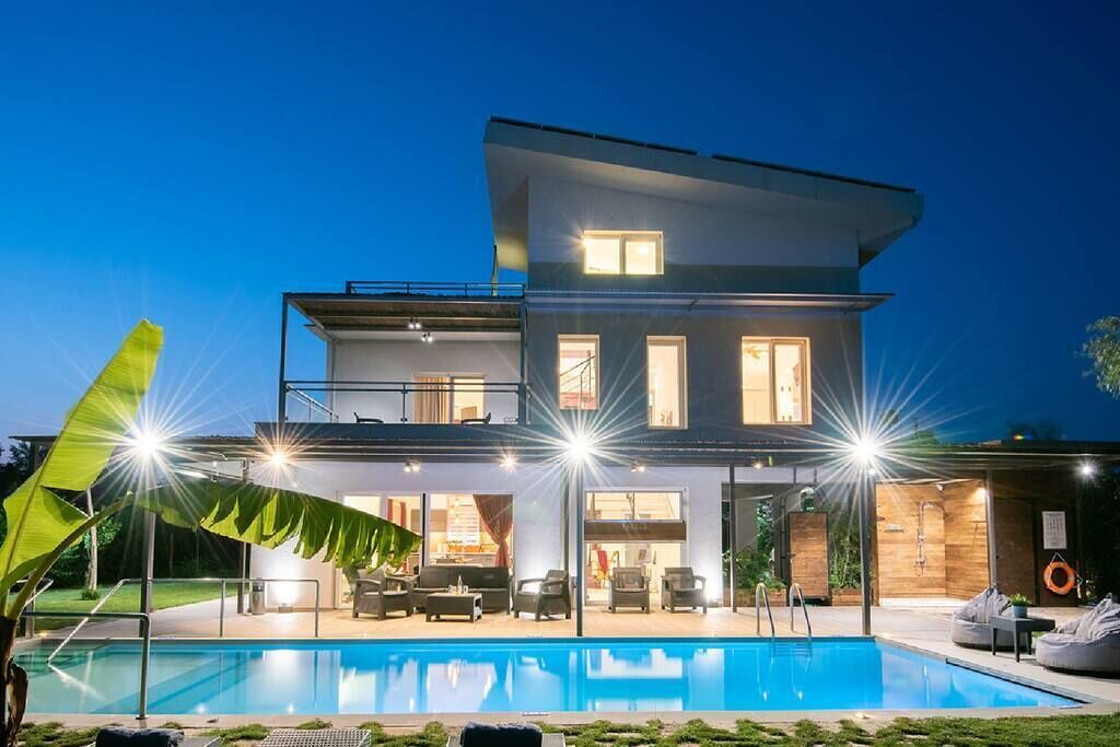 Photo of Outdoor in Kapeli