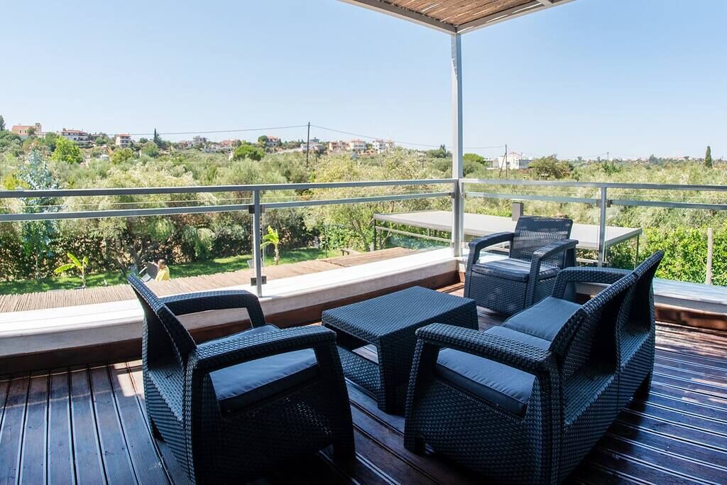 Photo of Patio Balcony in Kapeli