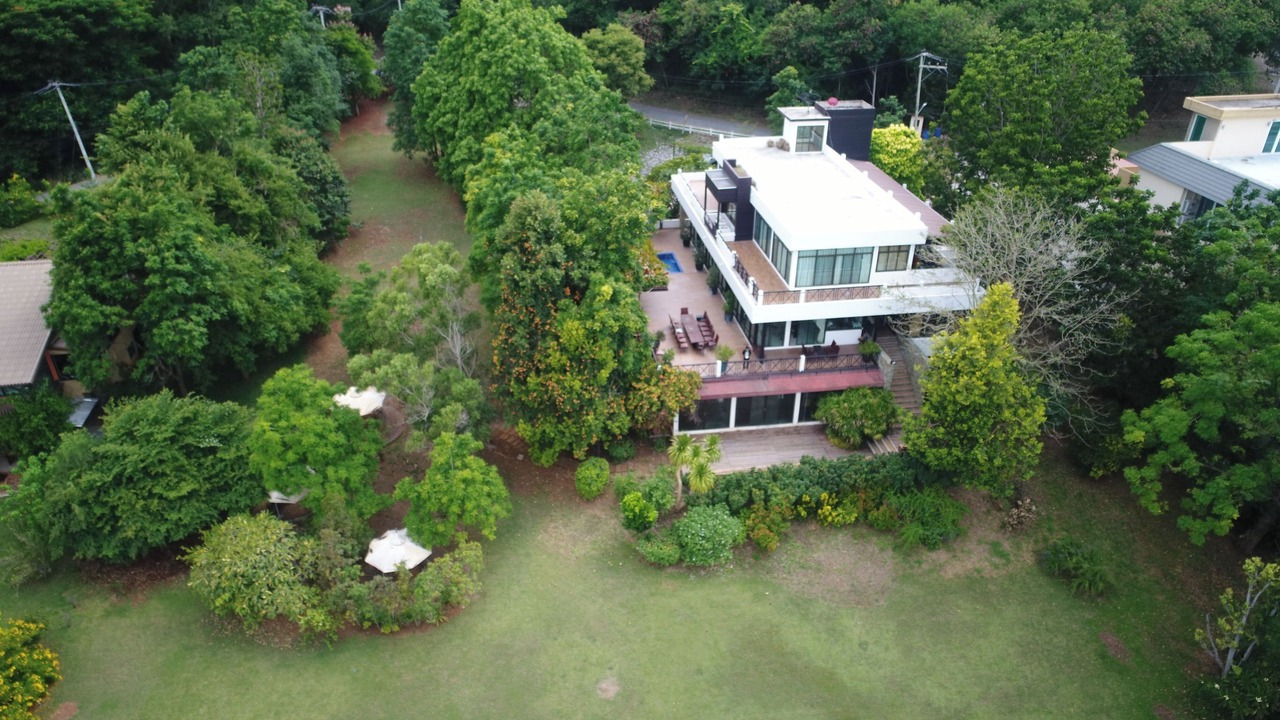 Photo of Outdoor in Khanong Phra