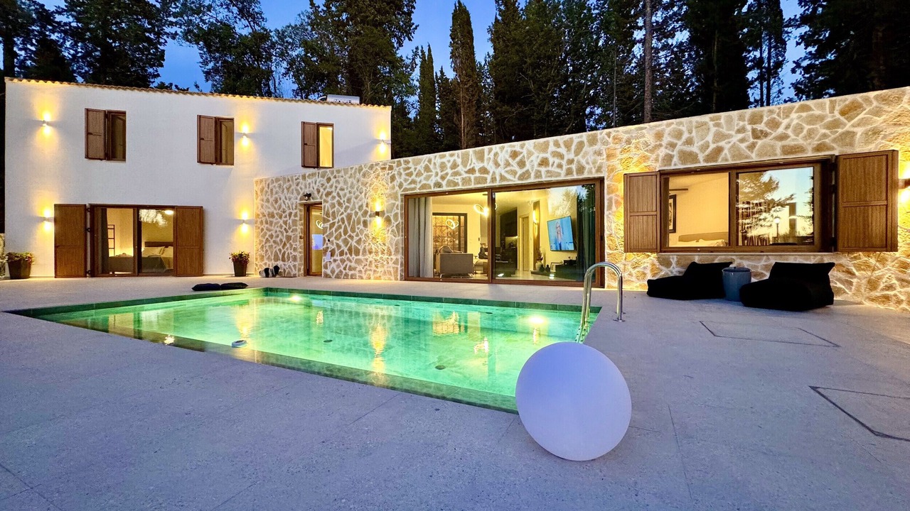 Photo of Outdoor in Achilleio