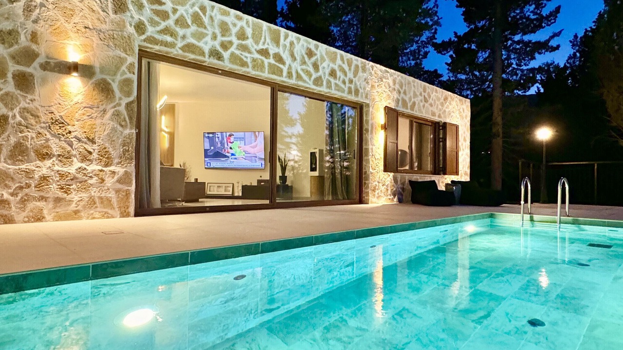Photo of Outdoor in Achilleio