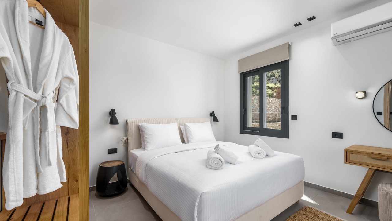 Photo of Bedroom in Diasella