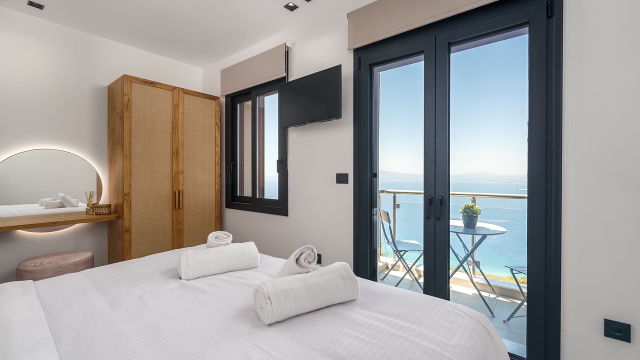 Photo of Bedroom in Diasella