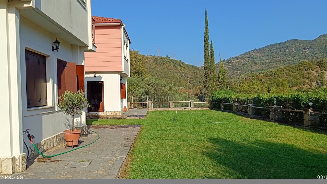 Photo of Outdoor in Gefira Mpania