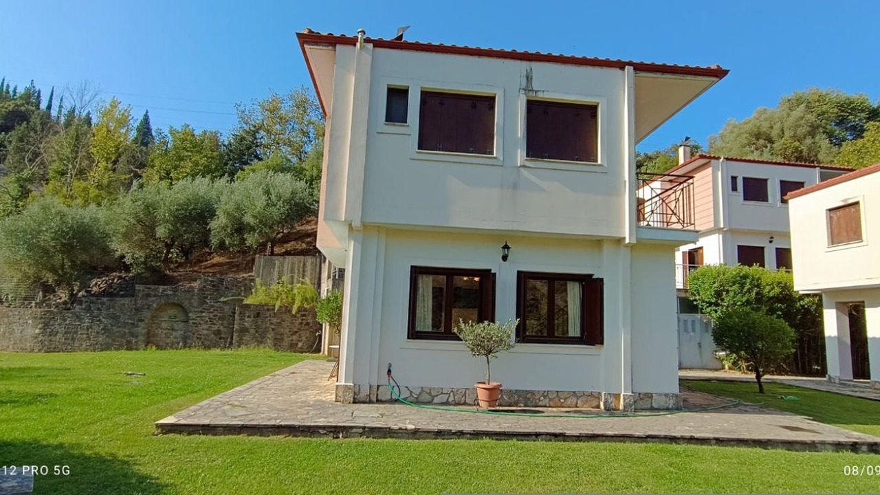 Photo of Outdoor in Gefira Mpania
