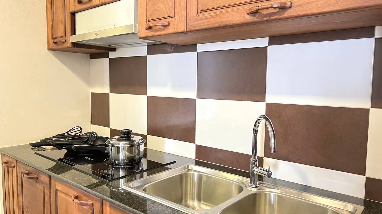 Photo of Kitchen in Chamkar Mon