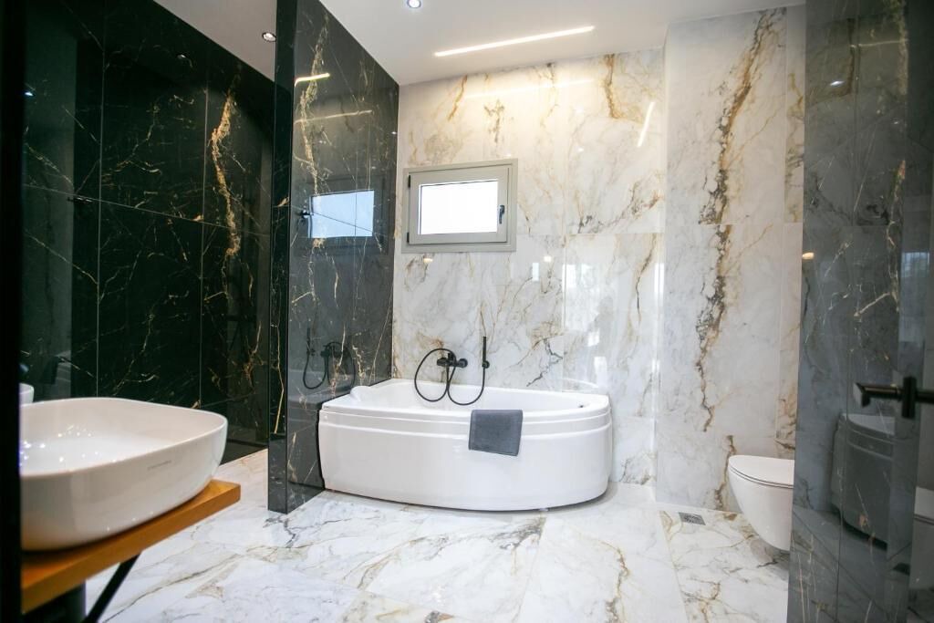 Photo of Bathroom in Agios Ioannis