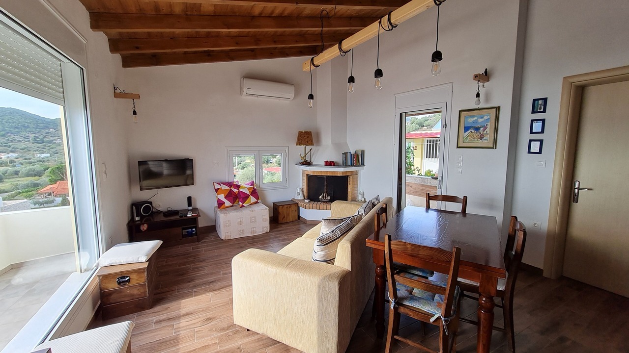 Photo of Livingroom in Salamis