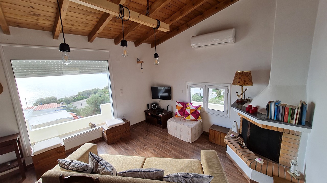 Photo of Livingroom in Salamis