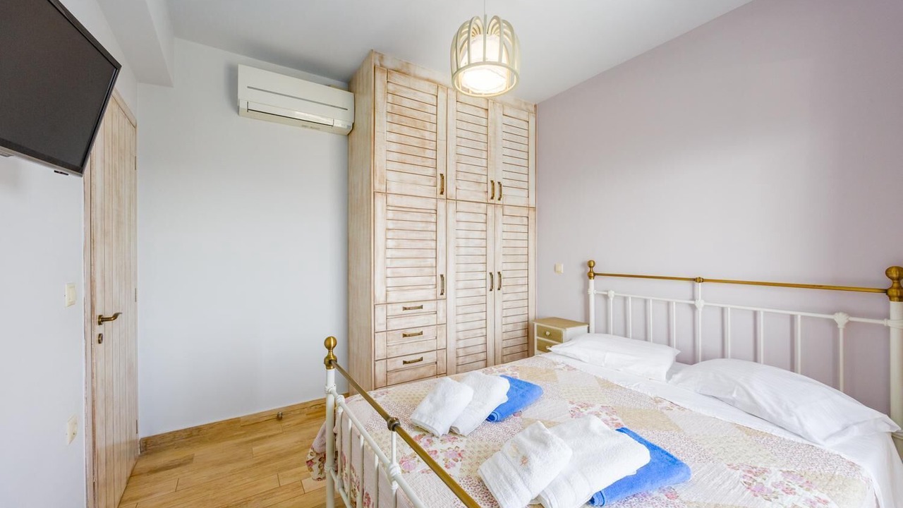Photo of Bedroom in Spanokhorion