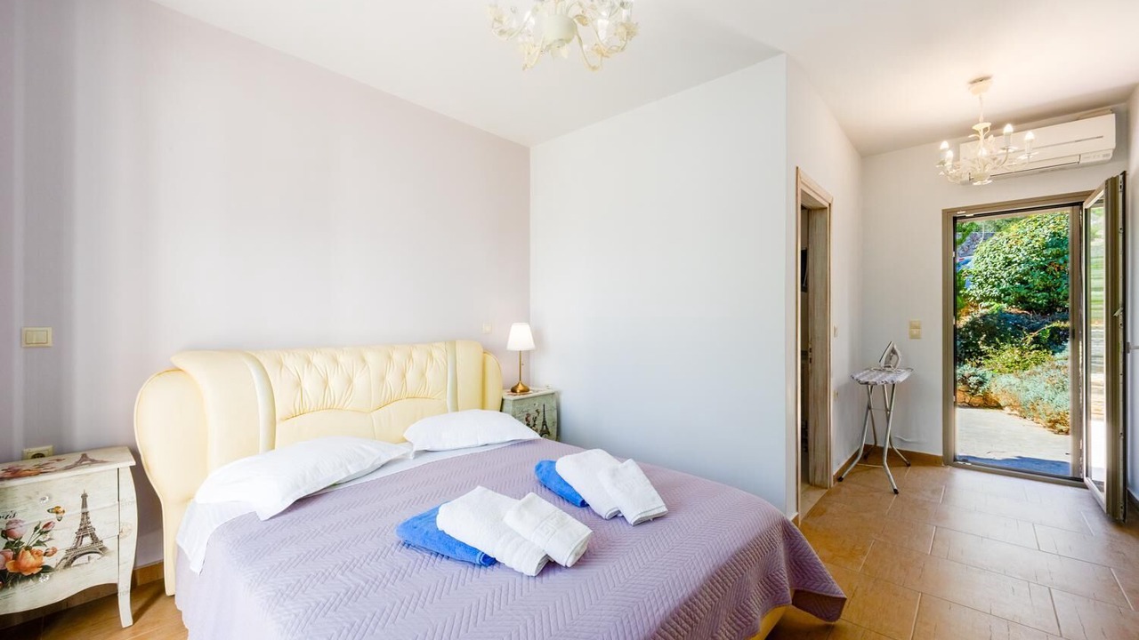 Photo of Bedroom in Spanokhorion