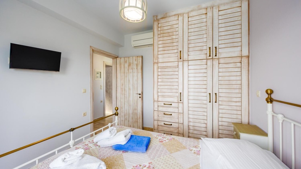 Photo of Bedroom in Spanokhorion