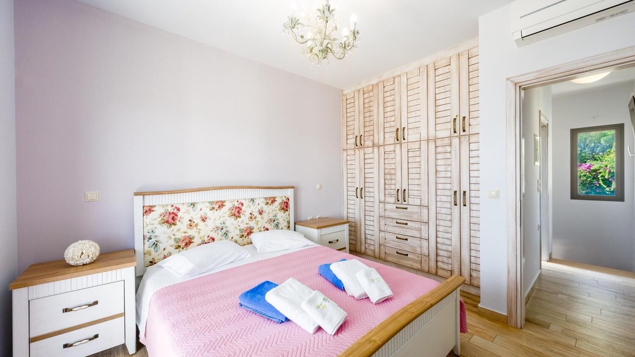 Photo of Bedroom in Spanokhorion