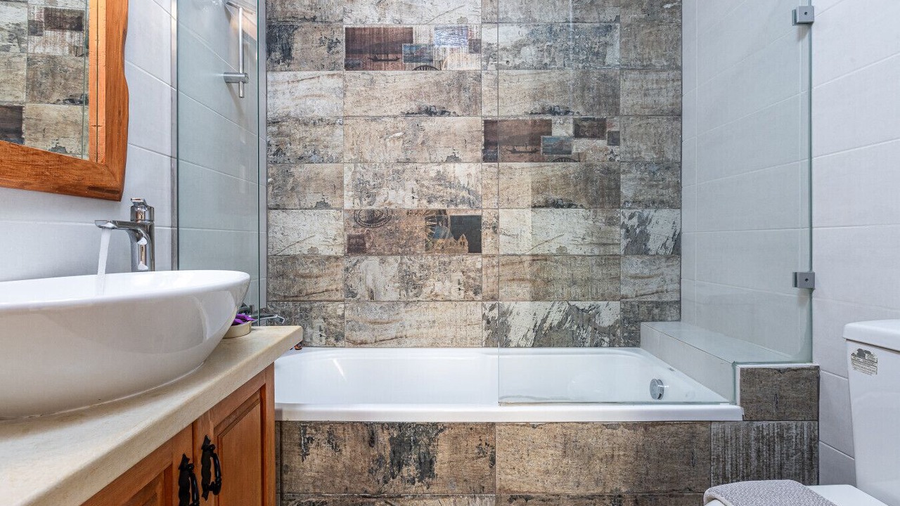 Photo of Bathroom in Old Town