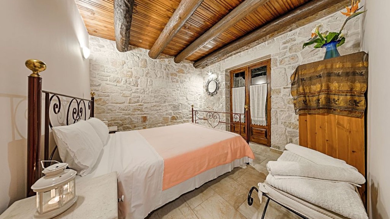 Photo of Bedroom in Skinaria