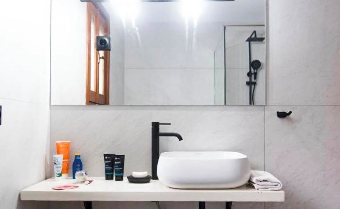 Photo of Bathroom in Vitalades