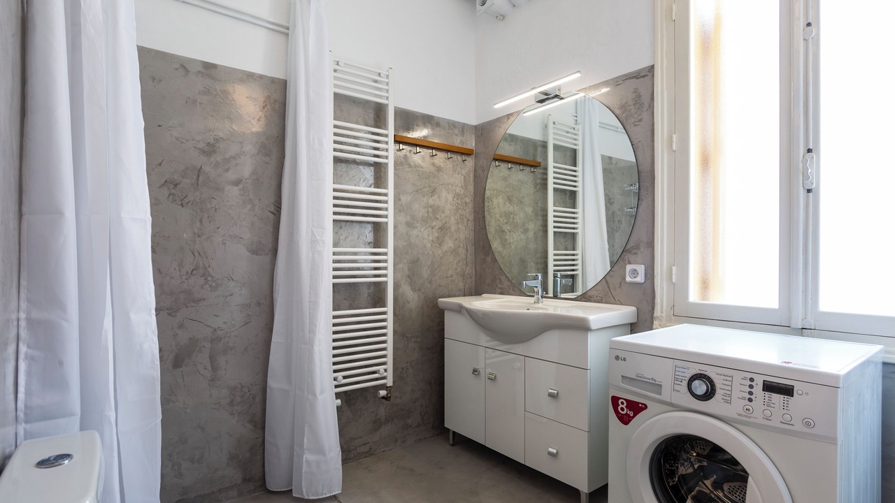 Photo of Bathroom in Psirri