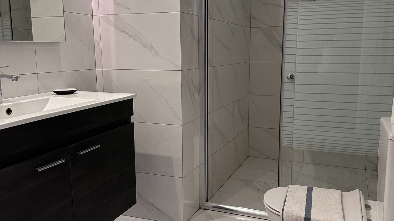 Photo of Bathroom in Pasalimani