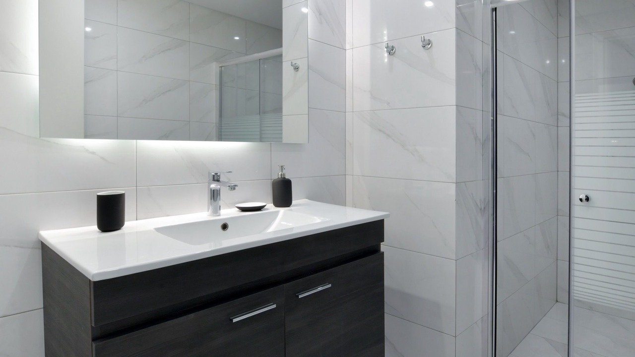 Photo of Bathroom in Pasalimani